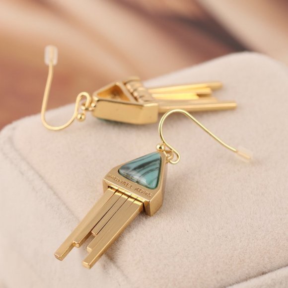 Michael Kors Triangle Tassel Gold-plated Earrings - Picture 8 of 9